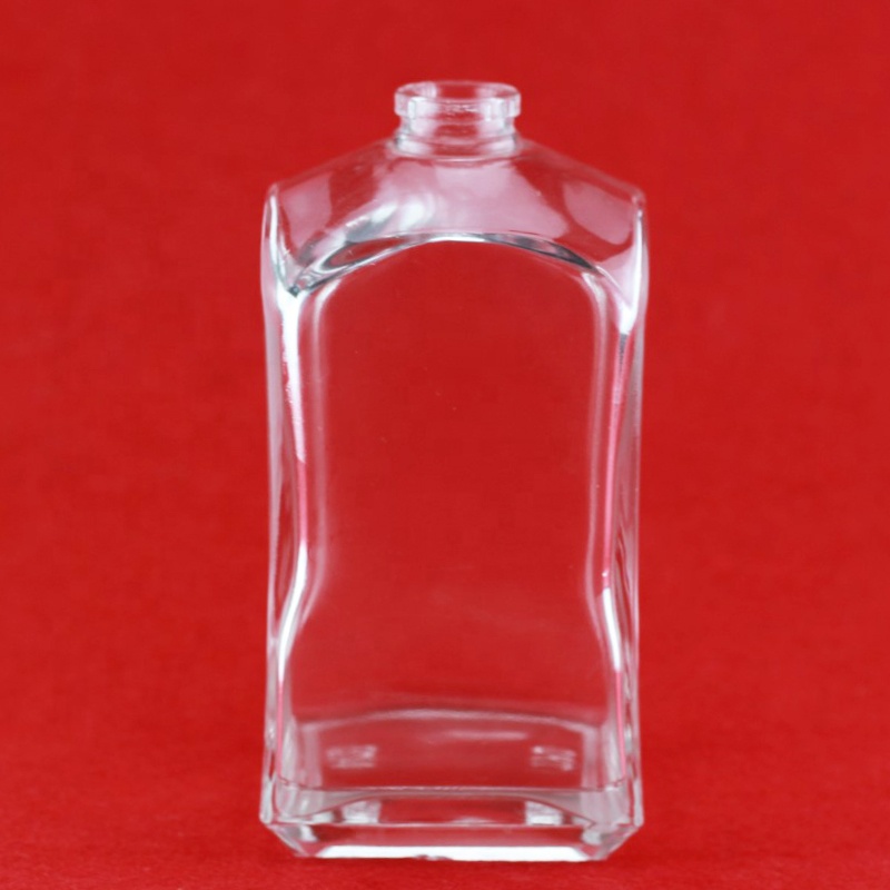 Rectangular 500ml Glass Whiskey Bottle Short Neck Gin Empty Vodka Glass Bottle With Screw Cap 