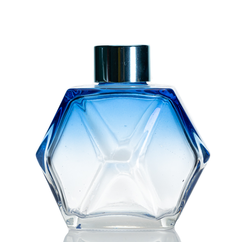 Polyhedral Shape Aroma Diffuser Bottle 200ml Colorful Glass Reed Diffuser Bottle