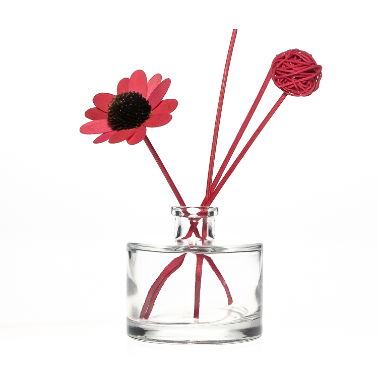 Wholesale Supplier 100 ml Empty Round Fragrance Container 3 oz Crystal Glass Reed Diffuser Bottle with Rattan