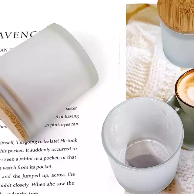 Factory wholesale white frosted glass candle holders in various sizes