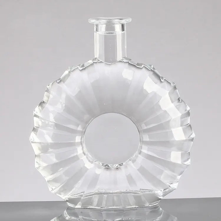 manufactured custom sample guitar shaped black square 100ml 700ml 750ml