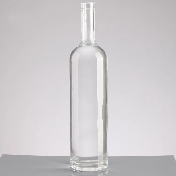 700Ml Sealing Type Flawless Smooth Vodka Glass Bottle For Cork