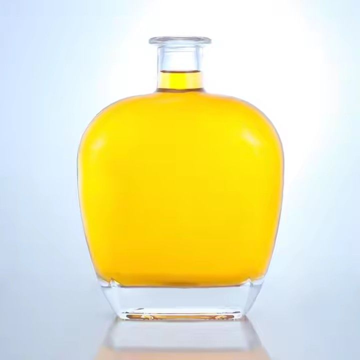 Round shape super flint 700ml 750ml thick heavy base glass bottle with cork top