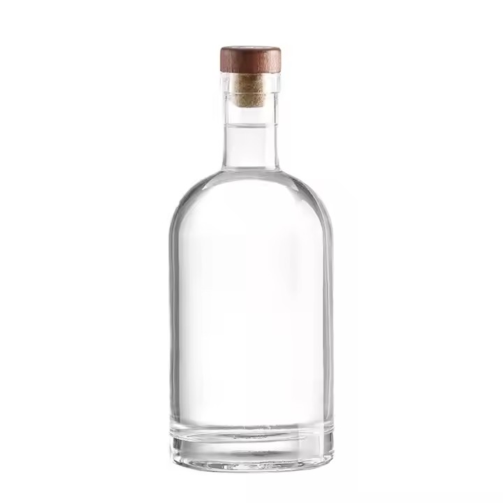 Customized clear flint 500ml unusual square glass bottles for liquor alcohol glass bottles 750ml spirits