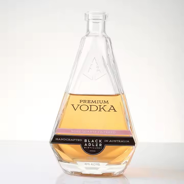 Manufacturer Classic Special Premium Bespoke 200ml Extra Flint Clear Alcohol Rum Gin Vodka Whisky XO Glass Bottle With Stopper