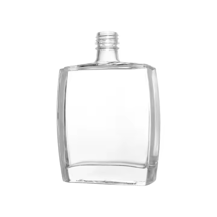 High-end Transparent 700ml Empty Flat Whisky Vodka Bottle Custom Sturdy Base Liquor Spirits Gin Rum Glass Bottle With Cork