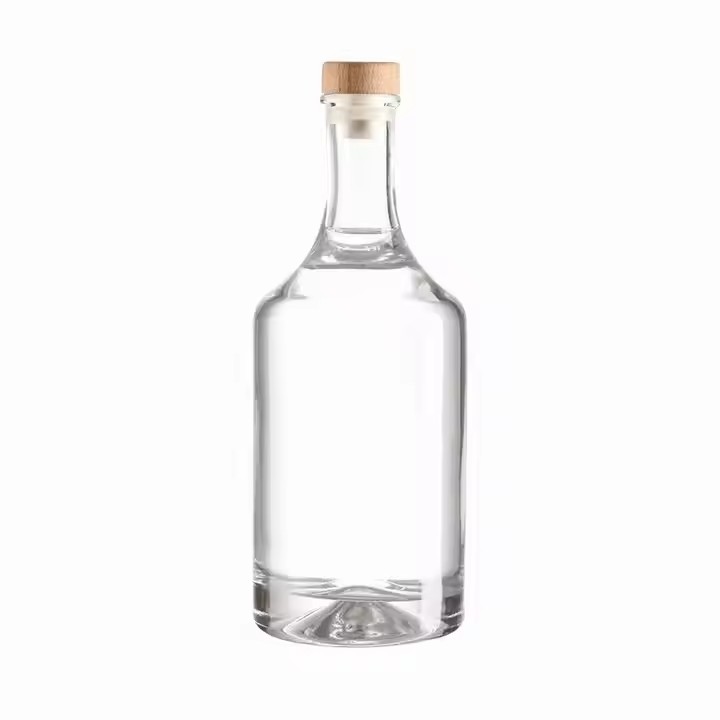Custom Designed Fancy Supper Flint Glass Bottle for Brandy Whiskey Vodka Rum Gin & Tequila Spirits Cork Sealing