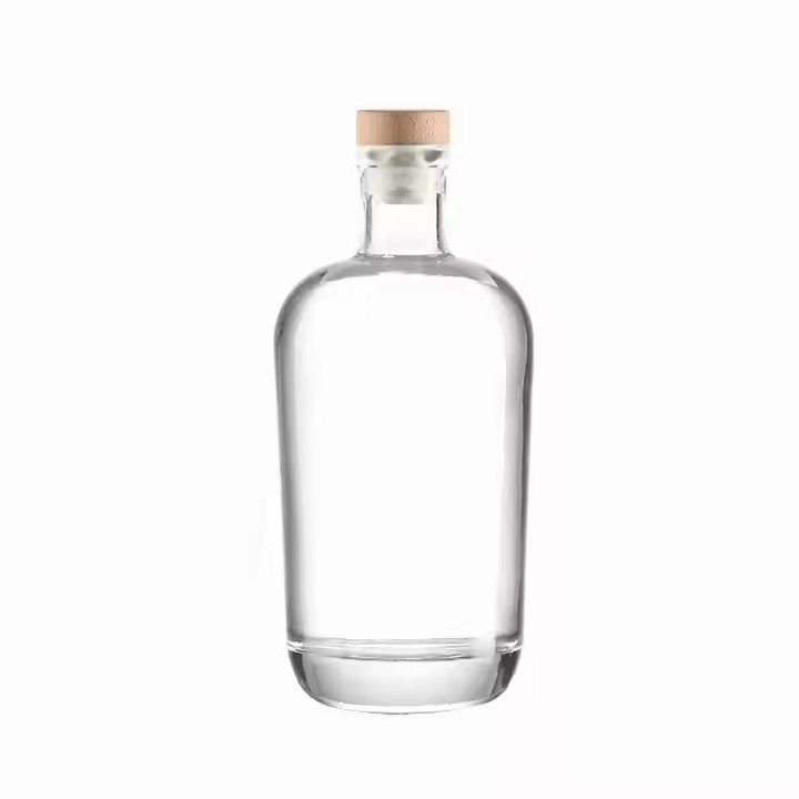 Luxury Custom 500ml Glass Vodka Bottle New Design Clear Whiskey Tequila Rum Brandy