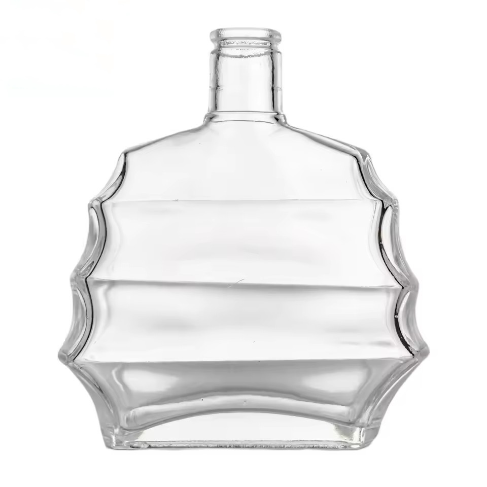 Custom 700ml Ribbed Flask Glass Bottle with Unique Design for High-end Brandy Whiskey XO Empty Liquor Spirit Bottle