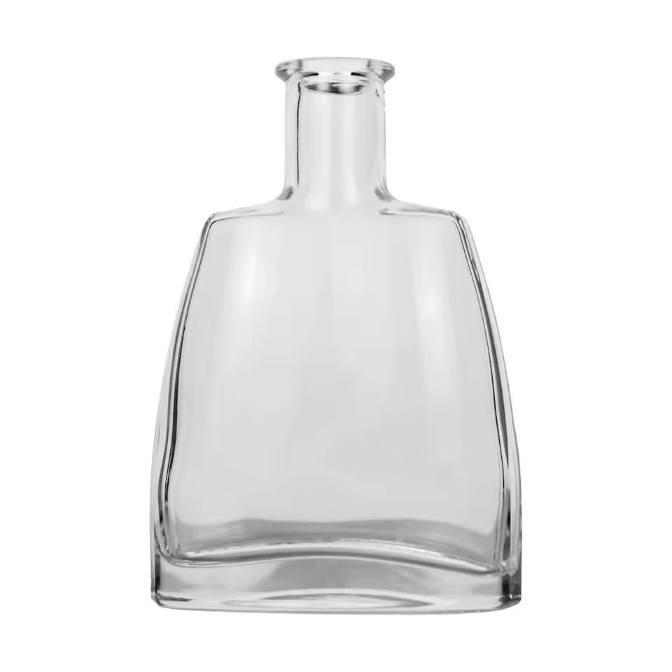 Customized Logo High Quality 500ml Clear Flat Round Empty Whiskey Spirit Tequila Vodka Brandy Glass with Stopper