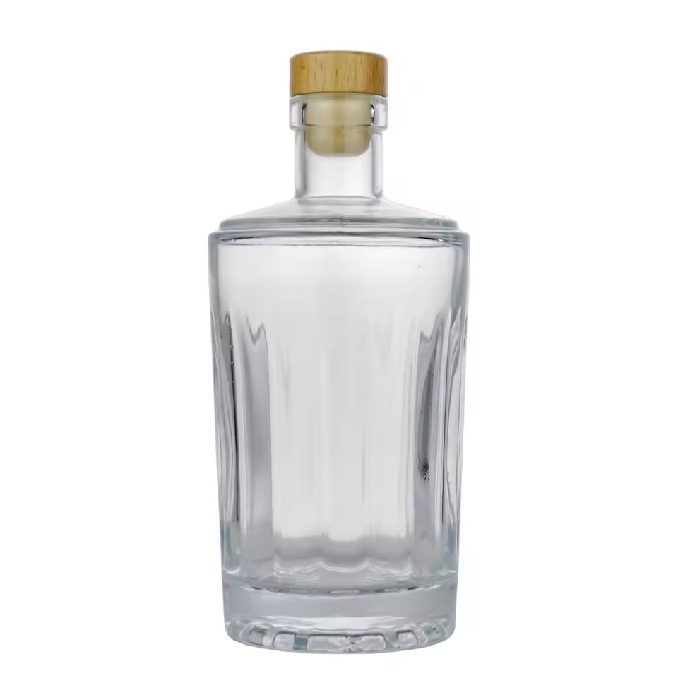 Good Quality 500ml Glass Bottle Flat Shoulder Round Shape Super Flint Glass Whiskey Thick Bottom Bottle Vodka Bottle With Cork