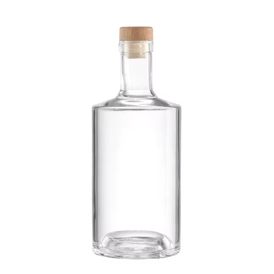 China Factory Custom Design Empty 500ml 750ml Fancy Liquor Glass Bottle with Cap