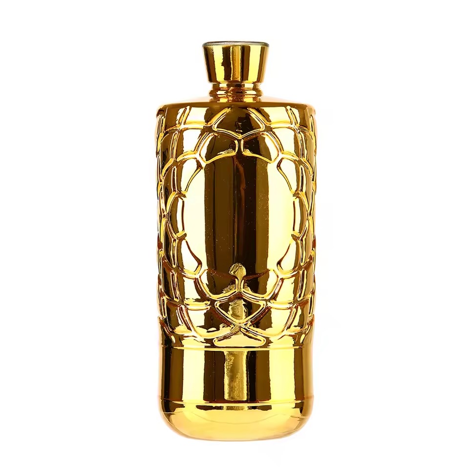 Gilded Luxury Embossed Fish-Scale Patterns Customized Golden Round Slim Empty 500ml 750ml Glass Spirits Bottle