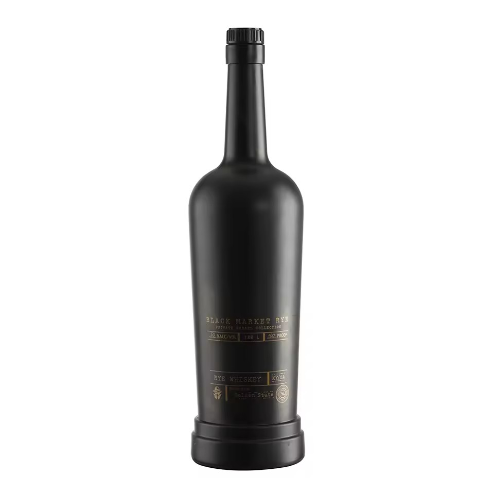 Luxury Customized 500ml 750ml Matte Black Spray Paint Glass Whisky Vodka Liquor Spirits Glass Bottle for Winery