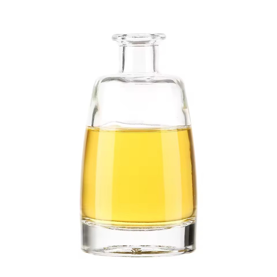 Custom Size 50ML 100ML High Quality Home Fragrance Eco-friendly Air Freshener Reed Diffuser Glass Empty Bottle