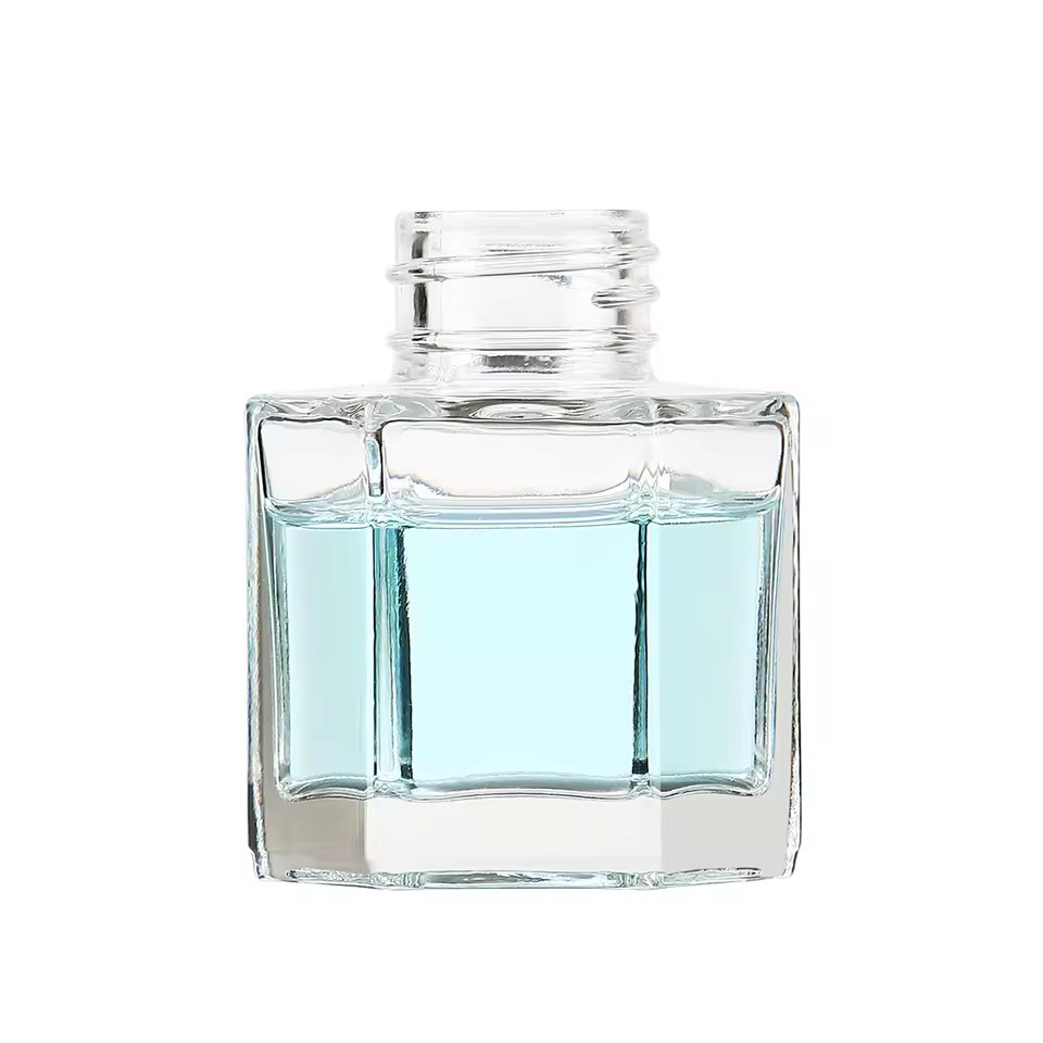 High Quality Stock Supply Decorative Custom Six-Edge Shape 50ml 150ml Glass Bottles for Aromatherapy Oil Perfume Packaging