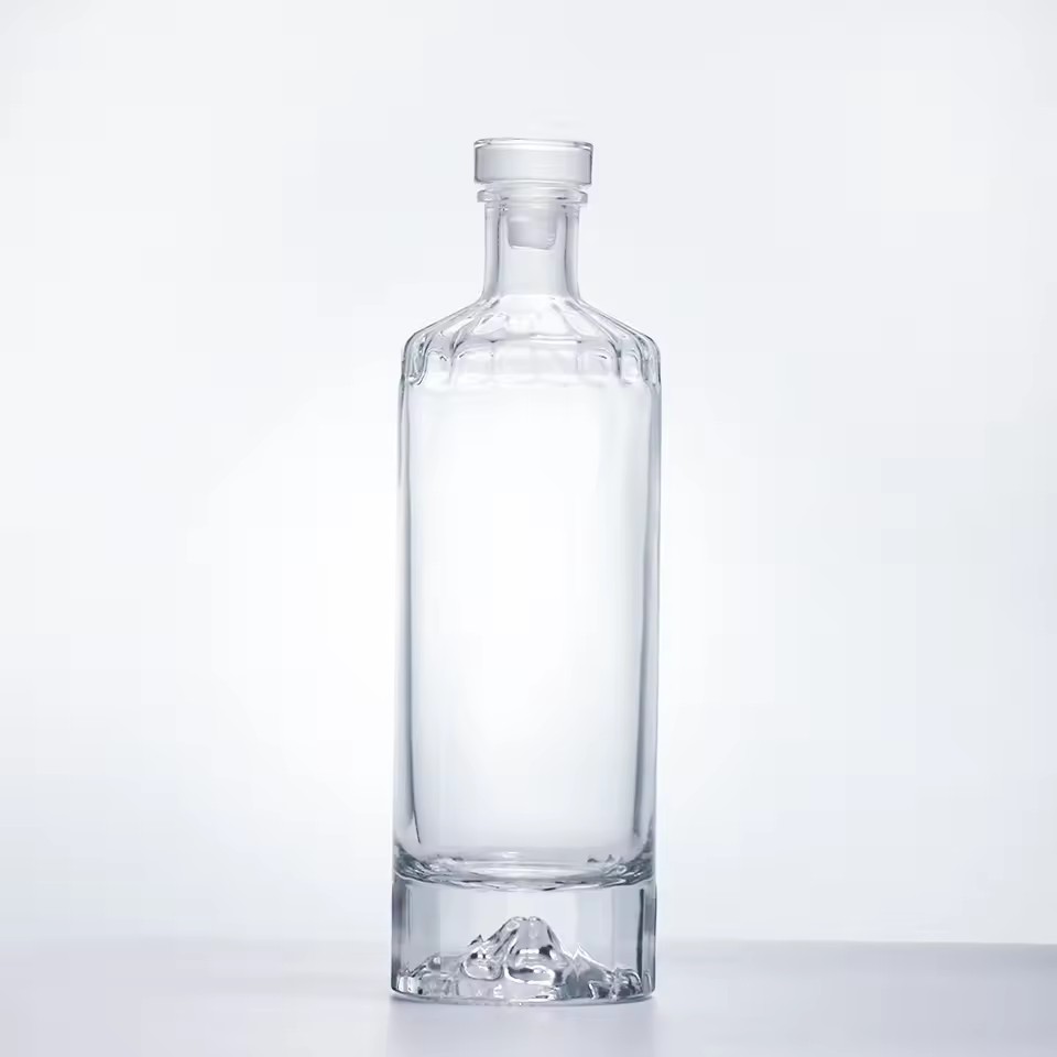 Wholesale Luxury Heavy Duty Cylinder Iceberg Base 100ml 250ml 500ml 750ml 1000ml Tequila Gin Whiskey Vodka Glass Bottle Rubber