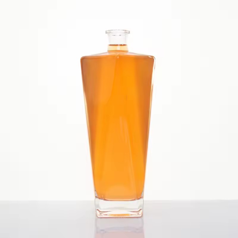 Wholesale 500ml Empty Juice Glass Bottles Spirit Whisky Vodka Special Bottom