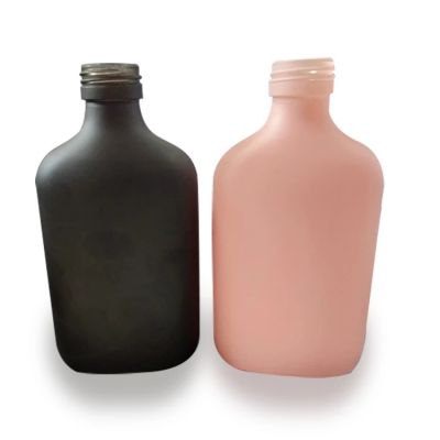  Flat shape 200ml painting surface glass liquor bottle 