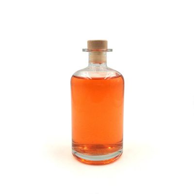  530ml round glass liquor wine bottle with bartop cork stopper