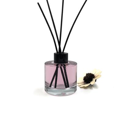 Heavy bottom 130ml Screw Neck Round Glass Reed Diffuser Bottle