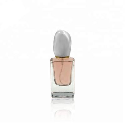 High quality square 30ml glass perfume bottle with unique pp lid