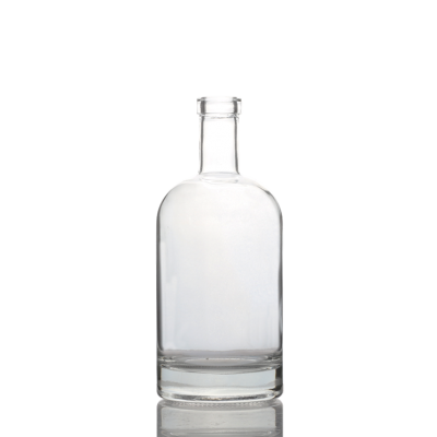 Custom made classic short necked empty recycled 500 ml spirit liquor glass bottle with cork 