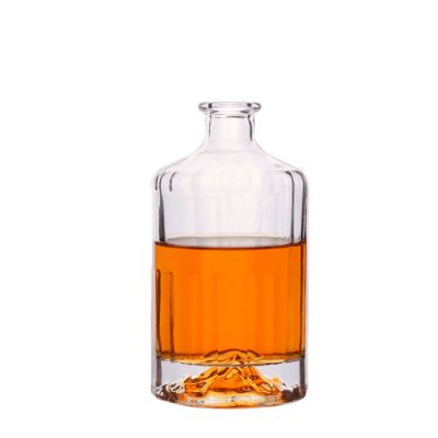 Wholesale new design unique transparent heavy 450ml personalised wine bottles 