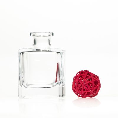 Square Shaped Cork Stopper Neck Glass Bottles 60 ml Empty Fragrance Reed Diffuser Glass Bottles 