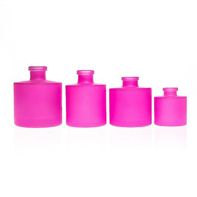 Wholesale Price 50ml 100ml 150ml 200ml Glass Round Matte Rose Red Reed Diffuser Fragrance Bottle Perfume 