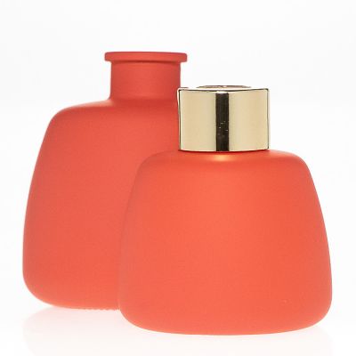 Unique 100ml 3oz Empty Round Matte Pink Glass Aroma Reed Diffuser Bottle with Screw Aluminum cap 