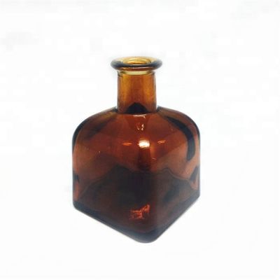 Wholesale 180ml amber reed diffuser glass bottle with long neck 