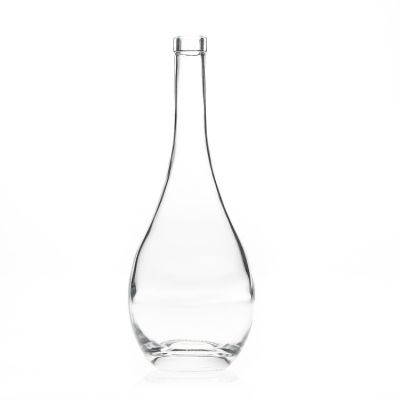 Manufacturer Wholesale 750ml Empty Glass Bottles Wine for Whisky Liquor with Cork Stopper