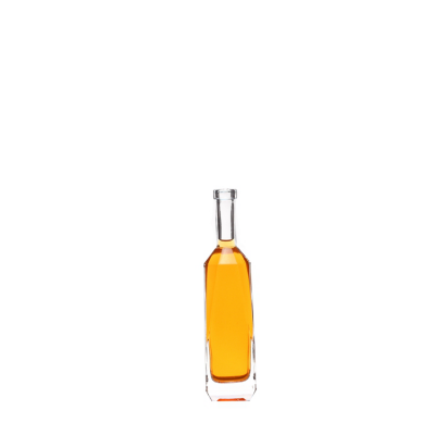 Wholesale Antique Square Shape 200ml wine bottle glass bottles for liquor