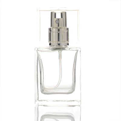 China Custom Logo Premium Clear 30 ml Crystal Perfume Glass Bottles
