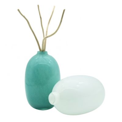 550ml sapphire blue and white reed diffusers color glass granulate bottles suppliers 18.6oz