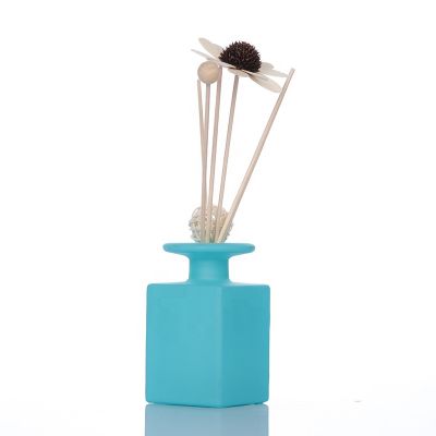 150ml Square shaped Printed Color Empty Aroma Oil Diffuser Glass Bottle with Reed Stick 