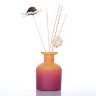 New Gradual Coloring 150ml Aroma Diffuser Glass Bottle for Diffuse Fragrance