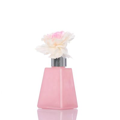 50ml Trapezoid Shape Pink Bottle Diffuser Glass Bottle For Fragrance Oil 