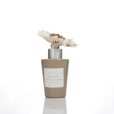 Wholesale Air Freshening Preparation 100ml Cone Glass Bottle Screw Cap Reed Diffuser Packaging 