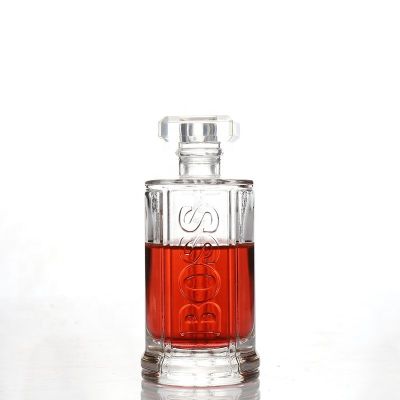 Hot Sale 100ml Cylinder Shape Engraving Glass Perfume Bottle With Sprayer and Cap 
