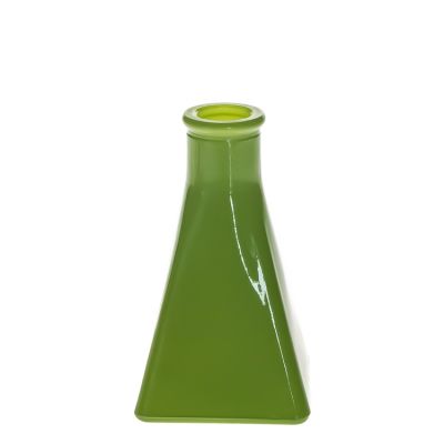 China Green Square Decor Bottle 100ml Fragrance Perfume Bottle Glass Diffuser Bottle 