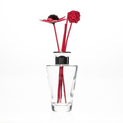 Cosmetic Perfume Bottles 200ml cone shaped custom glass diffuser bottle for water fragrance 