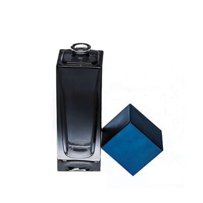 Manufacturers made empty pump spray 50ml black glass perfume bottles 