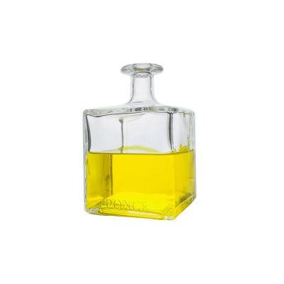 OEM Packaging Low MOQ Large Luxury Fancy Bottle Tequila Bottle With Cork