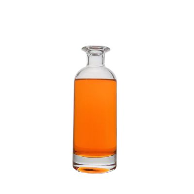 Top Quality Cylinder Shape 700ml Glass Spirit Bottles With Glass Stopper 