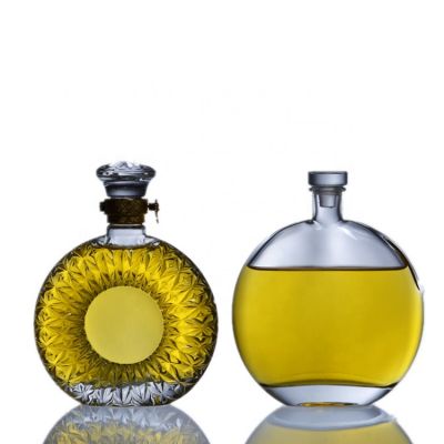 wholesale high quality 500ML XO glass bottle FDA CE SGS standard whiskey wine glass bottle with cork