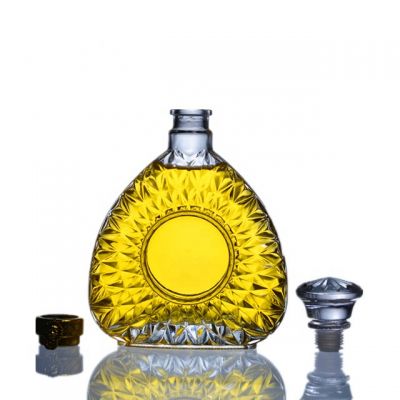 wholesale 750ml ice flowers shape liquor glass bottles for XO brandy with cap 