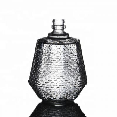 600ml embossed logo brandy whisky spirits glass bottle 