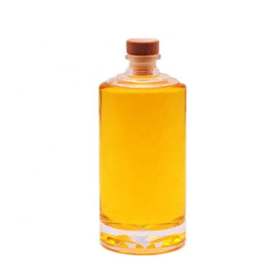 Wholesale Empty 450ml 500ml 750ml vodka clear glass bottle for whiskey liquor wine 